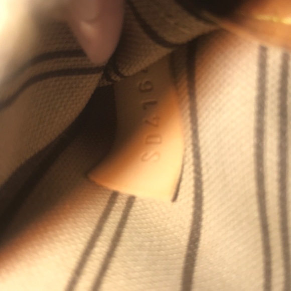 SOLD Louis Vuitton Neverfull mm - Picture 4 of 8